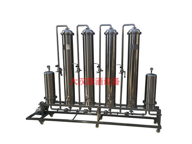 <b>白酒除濁淨化設備（bèi）</b>