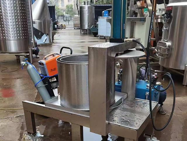 葡萄壓（yā）榨機  水（shuǐ）果壓榨機